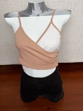 SHEIN Two-Tone Layered Ribbed Cami - Beige & White